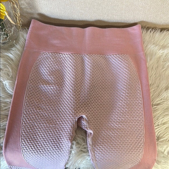 New Mix Pink Textured Leggings - Picture 5 of 7